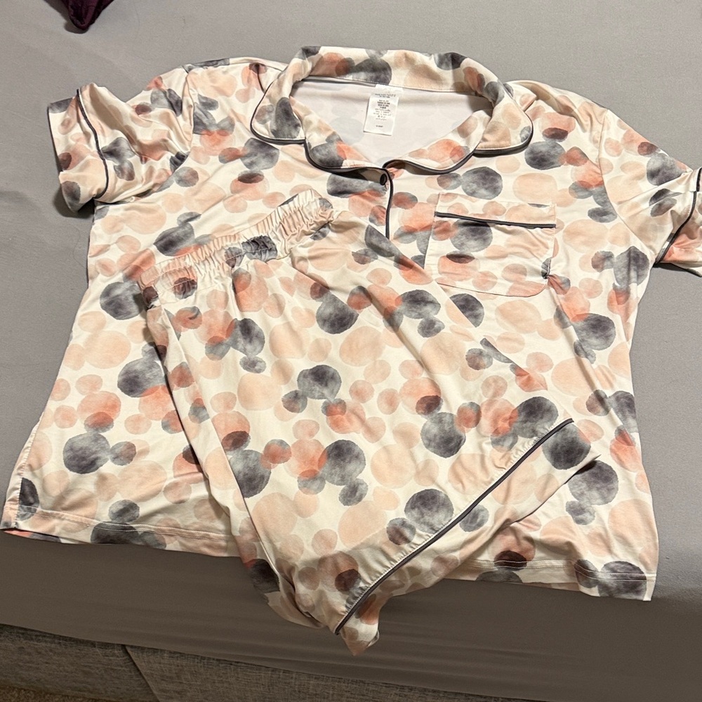 Disney Short Sleeve Pajama Set with Water Color Style Mickey Mouse Design